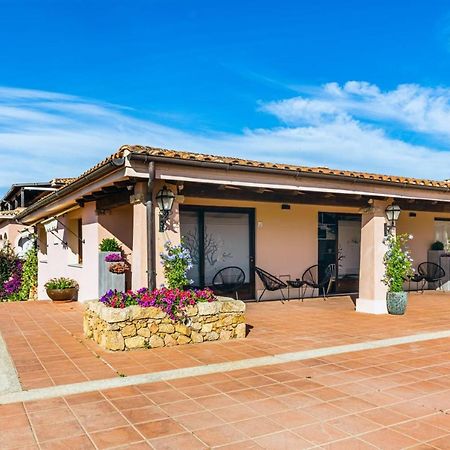 Relais Il Corallo Loiri Porto San Paolo Exterior foto